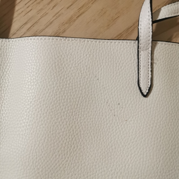 Victoria's Secret Tote Bag - Picture 7 of 7